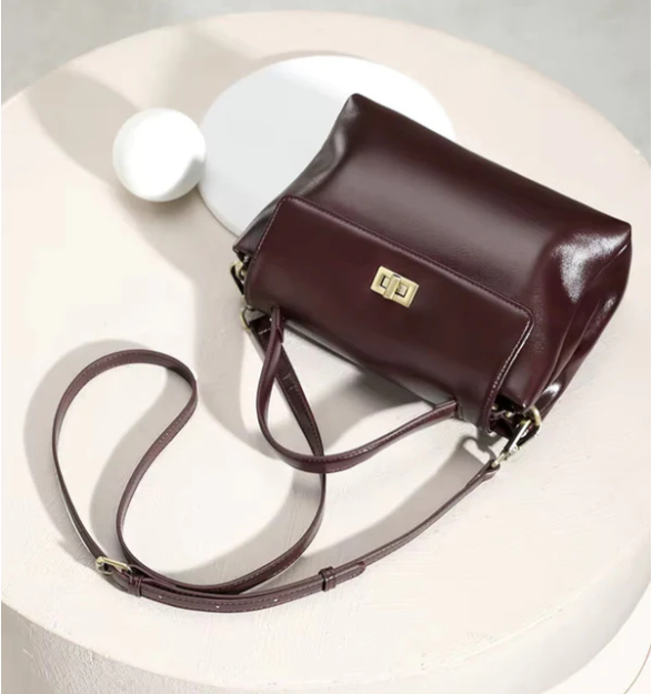 Sac Élégance - Bordeaux & Cuir de vache lisse